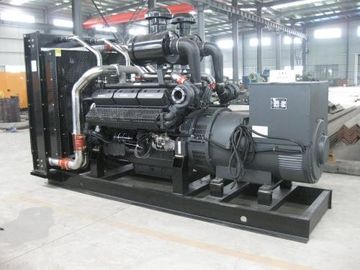 Apra il tipo il generatore diesel di CA di 800KW, il generatore elettrico 220V - 690V di CA facoltativo